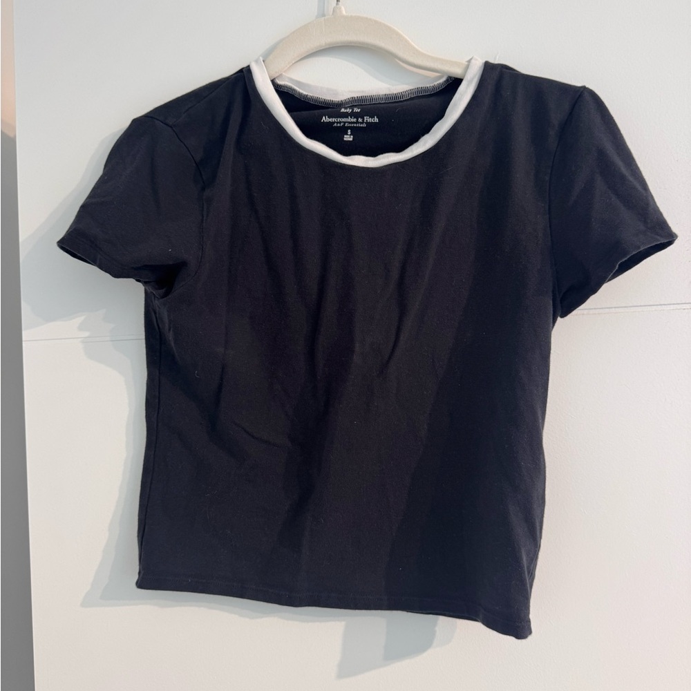 Abercrombie & Fitch Black Fitted Ribbed T-Shirt